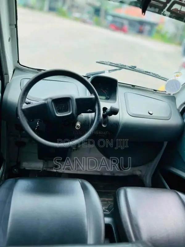 Bajaj Qute 2018 Car (Used)