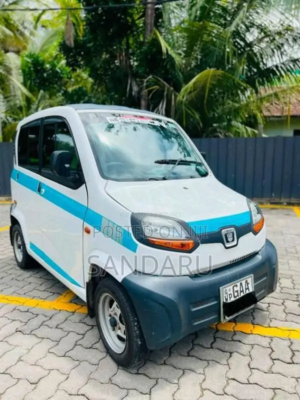 Bajaj Qute 2018 Car (Used)