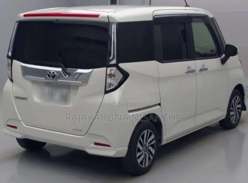 Toyota Roomy Custom G 2023 Car (Used)
