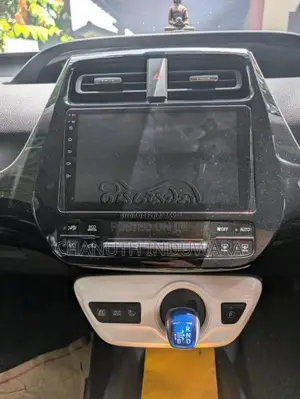 Toyota Prius 4th Gen 2016 Car (Used)