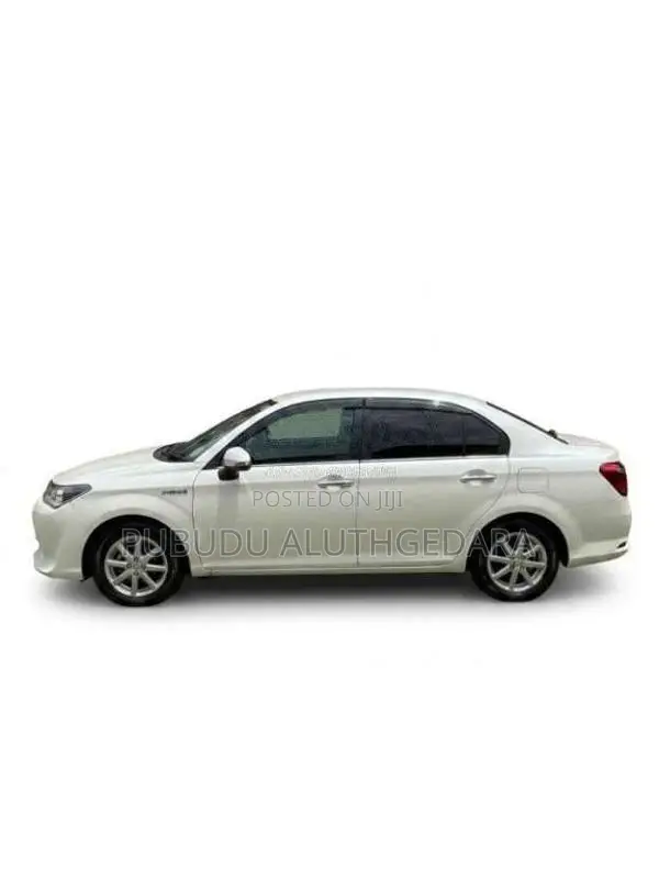 Toyota Axio G Grade 2016 Car (Used)