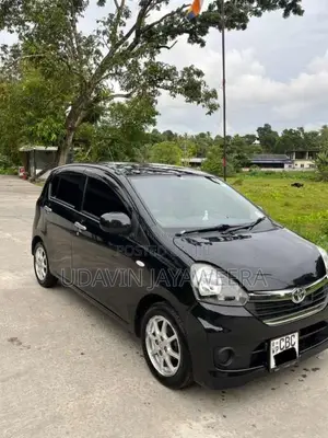 Toyota Pixis 2016 Car (Used)
