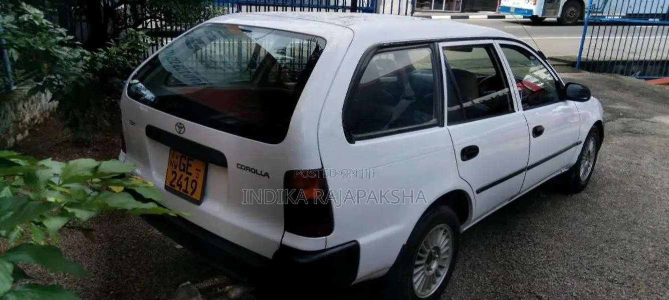 Toyota 108 Wagon 2001 Car (Used)