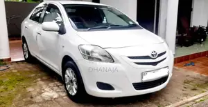 Toyota Belta 2007 Car (Used)