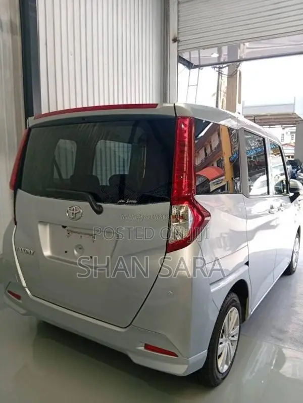 Toyota Roomy X 2023 Car Unregistered (Recondition)