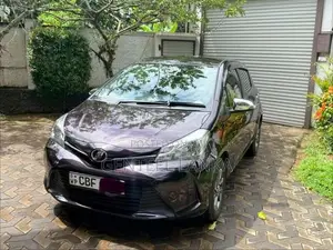 Toyota Vitz KSP130 JEWELA Safety 2016 Car (Used)