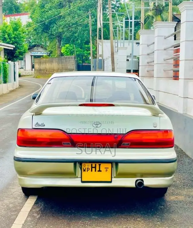 Toyota Vista Vs 30 1993 Car (Used)
