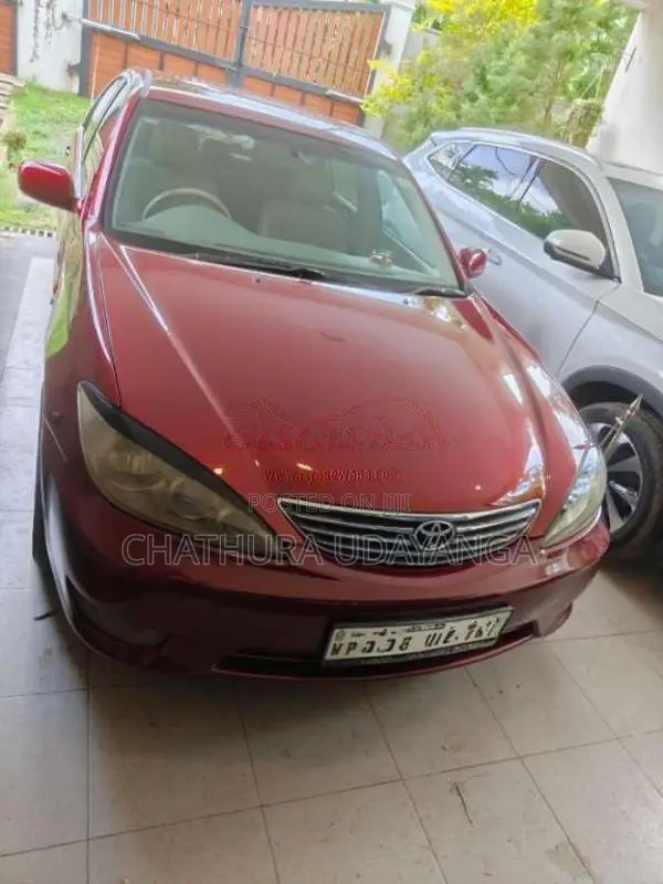 Toyota Camry 2004 Car (Used)