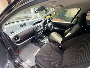 Toyota Vitz KSP130 JEWELA Safety 2016 Car (Used)