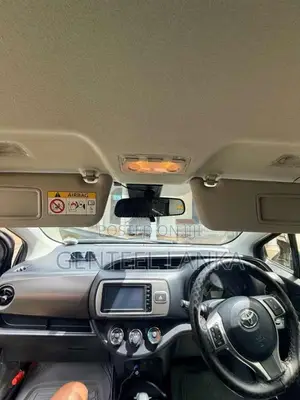 Toyota Vitz KSP130 JEWELA Safety 2016 Car (Used)
