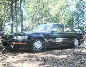 Lexus LS400 1990 Car (Used)