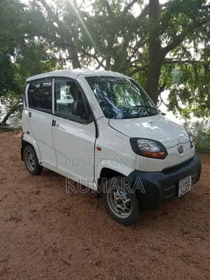 Bajaj Qute 2019 Car (Used)