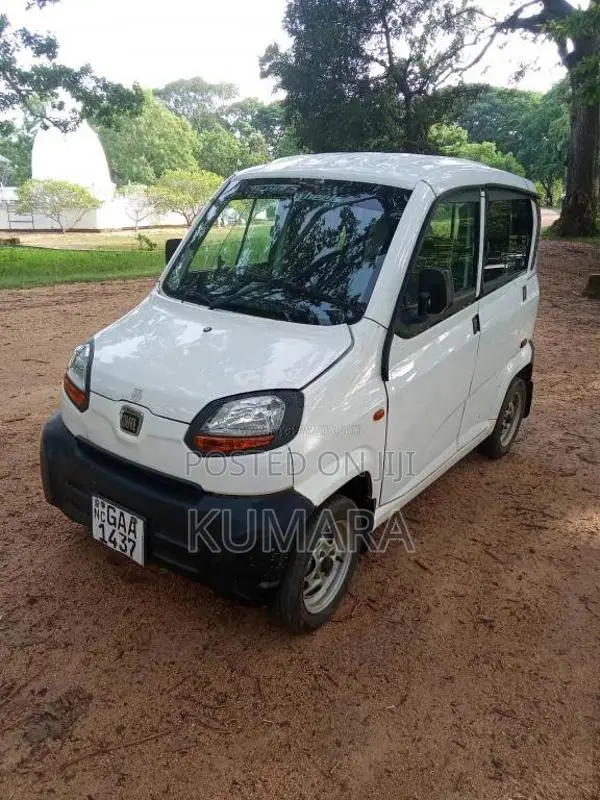 Bajaj Qute 2019 Car (Used)