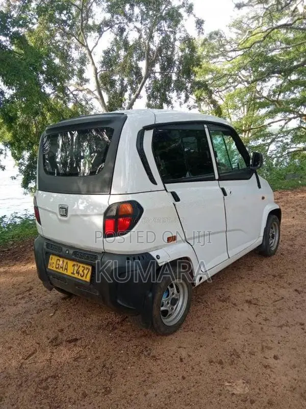 Bajaj Qute 2019 Car (Used)