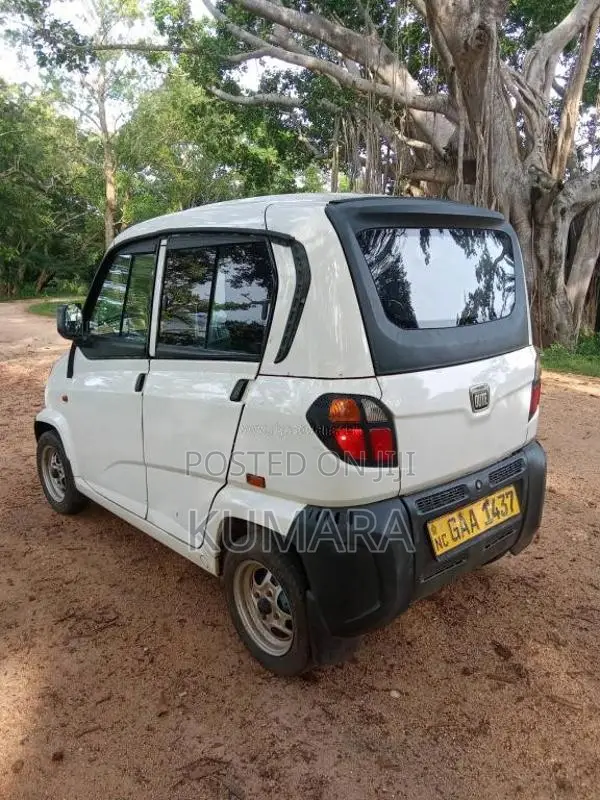 Bajaj Qute 2019 Car (Used)