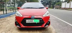 Toyota Aqua 2015 Car (Used)
