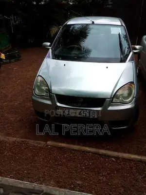 Micro Trend 2010 Car (Used)