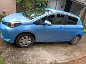 Toyota Vitz 2015 Car (Used)