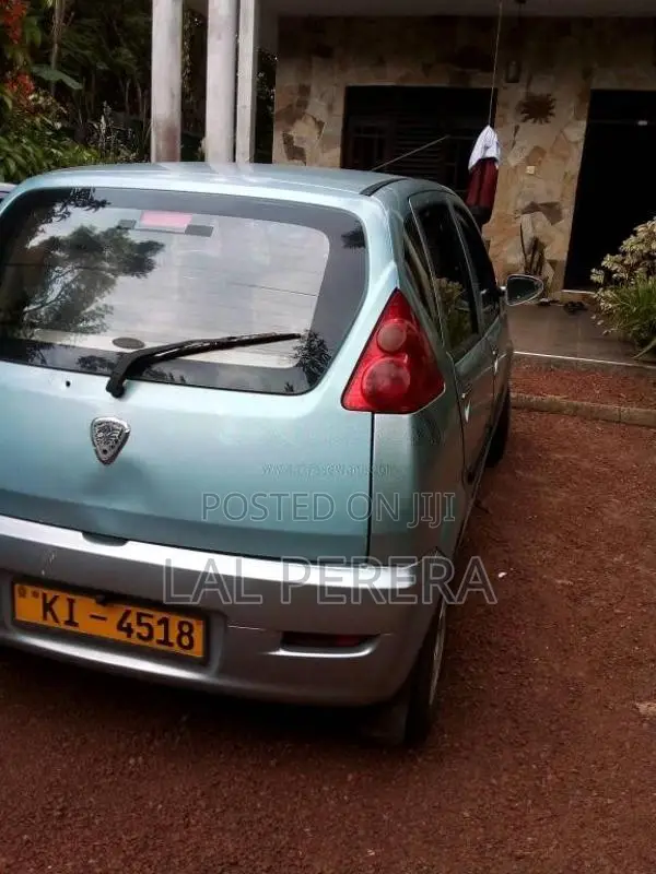 Micro Trend 2010 Car (Used)