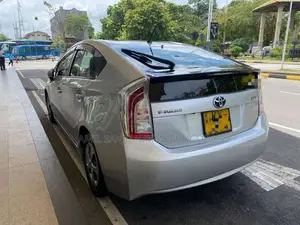 Toyota Prius 2011 Car (Used)