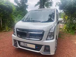Suzuki Wagon R Stingray 2018 Car (Used)