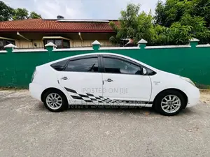 Toyota Prius 2008 Car (Used)