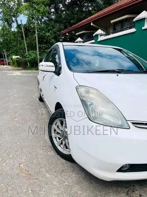 Toyota Prius 2008 Car (Used)