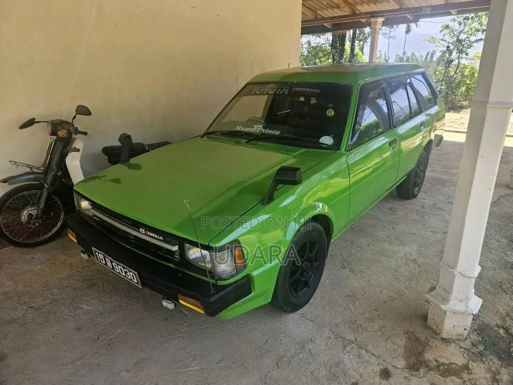 Toyota Dx Wagon 1985 Car (Used)
