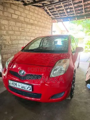 Toyota Vitz 2007 Car (Used)