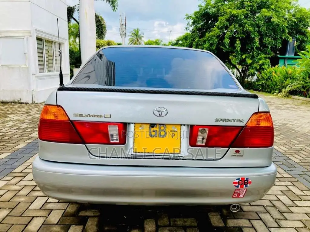 Toyota 110 Sprinter Vintage Limited 2000 Car (Used)