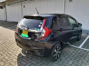 Honda Fit Gp5 L Safety 2014 Car (Used)