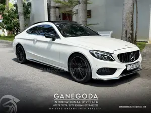 Mercedes-Benz C300 2016 Car (Used)