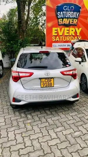 Toyota Vitz 2018 Car (Used)