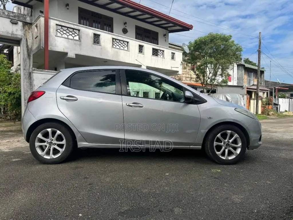 Mazda Demio 2008 Car (Used)