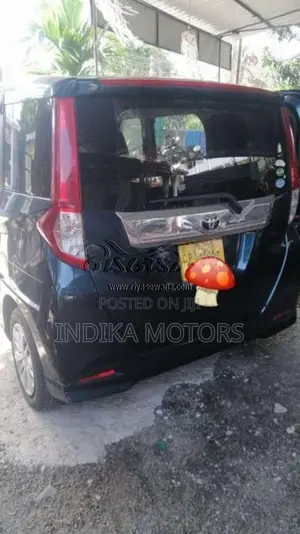 Toyota Roomy 2018 Car (Used)