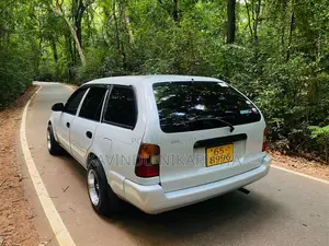 Toyota Elephant Back 1999 Car (Used)