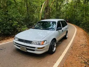 Toyota Elephant Back 1999 Car (Used)