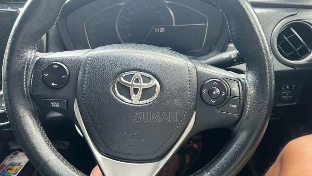 Toyota Axio 2014 Car (Used)