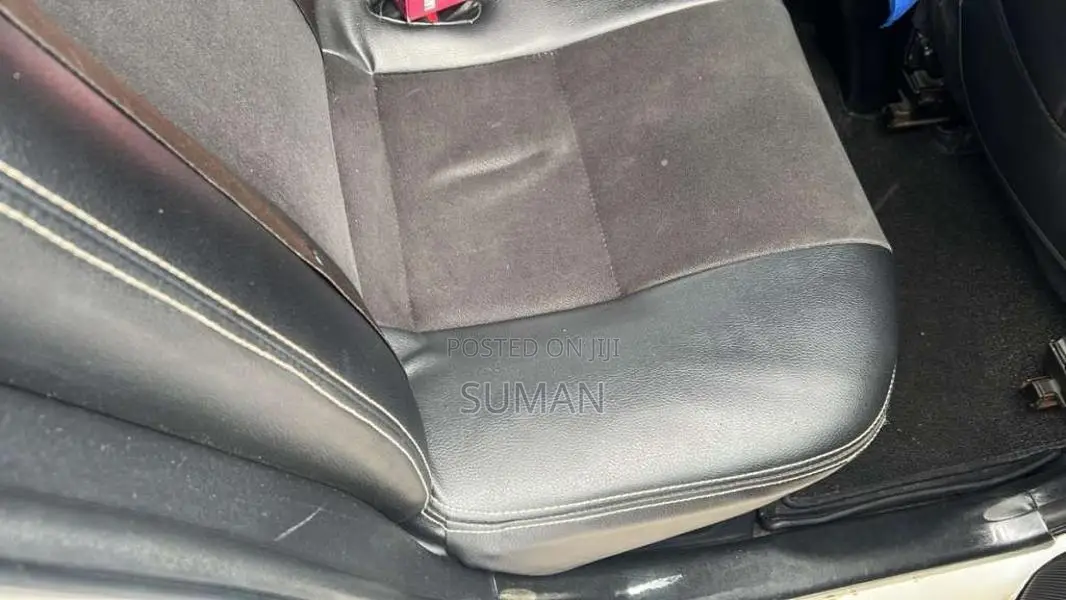Toyota Axio 2014 Car (Used)