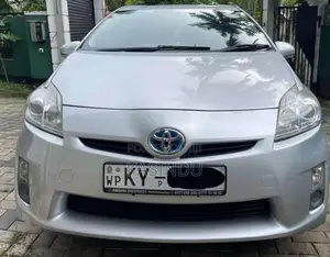 Toyota Prius 2011 Car (Used)