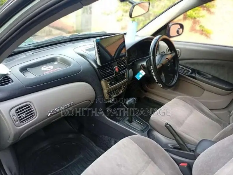 Nissan N16 2002 Car (Used)