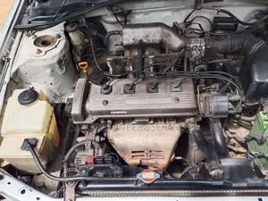 Toyota Carina 1998 Car (Used)