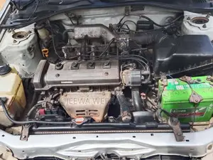 Toyota Carina 1998 Car (Used)
