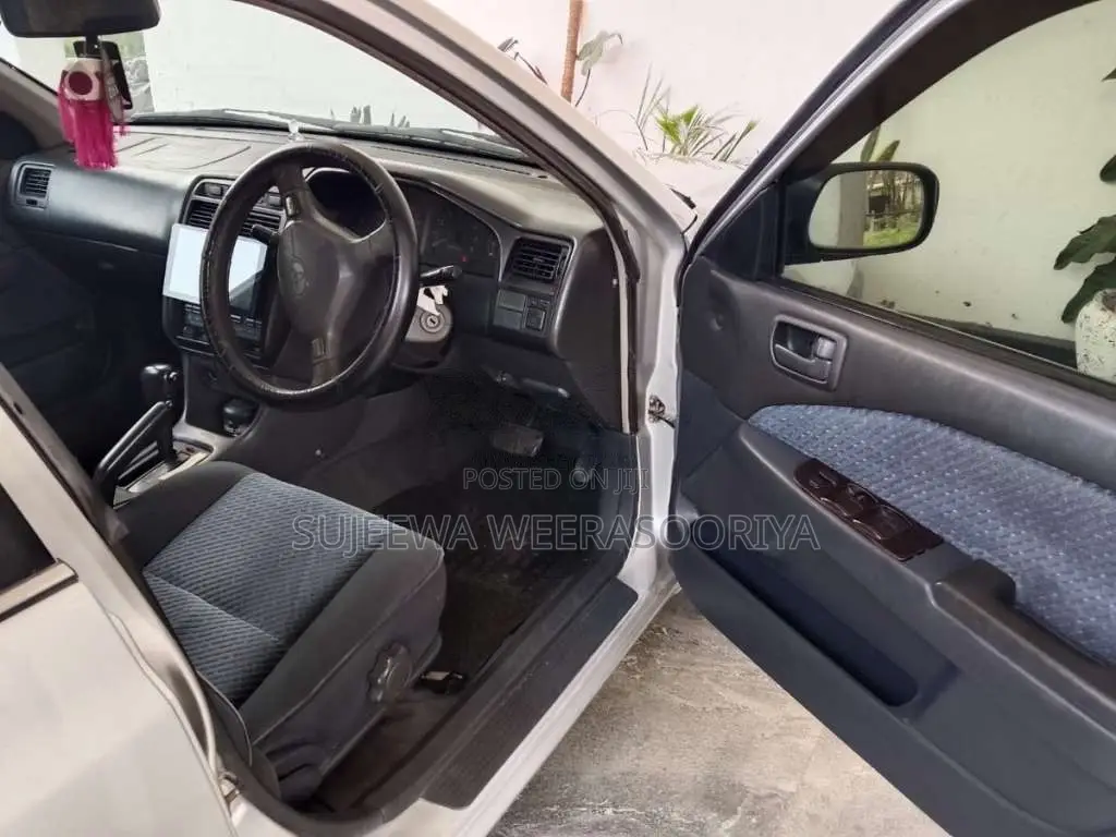 Toyota Carina 1998 Car (Used)