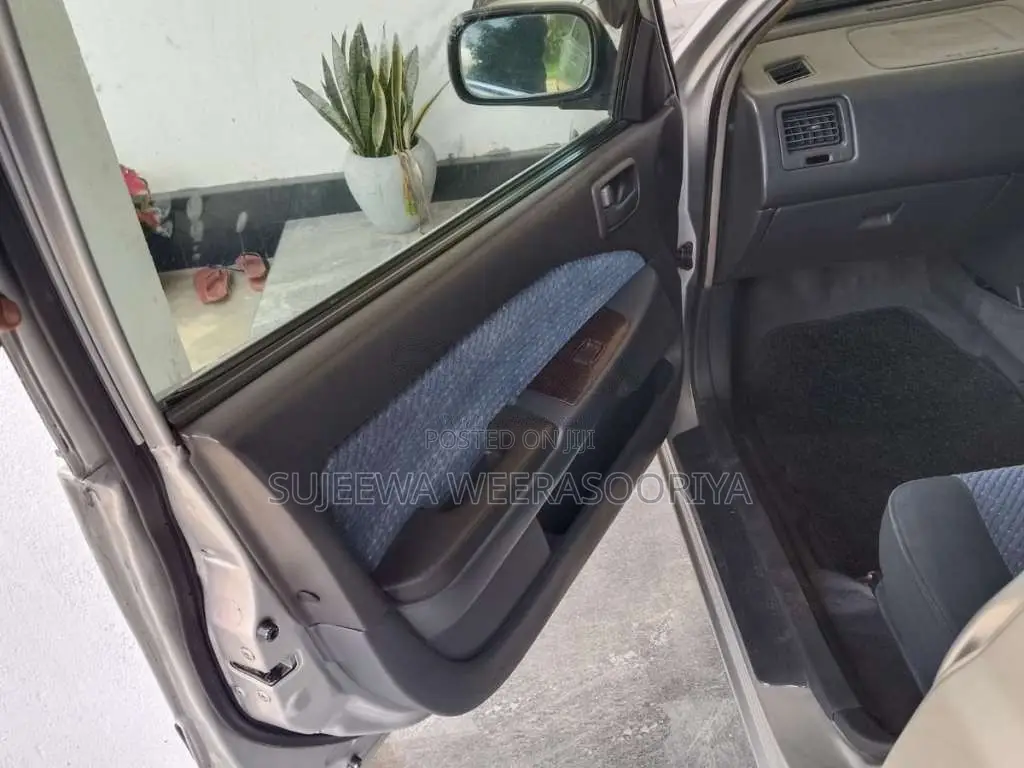 Toyota Carina 1998 Car (Used)