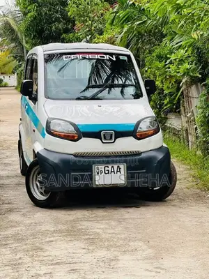 Bajaj Qute 2018 Car (Used)