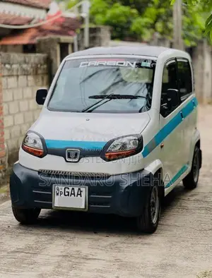 Bajaj Qute 2018 Car (Used)