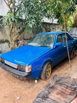 Subaru Subaru 2000 Car (Used)