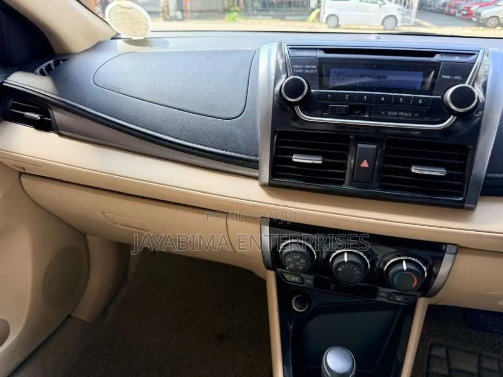 Toyota Yaris 2017 Car (Used)