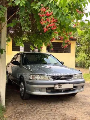 Nissan FB15 2000 Car (Used)